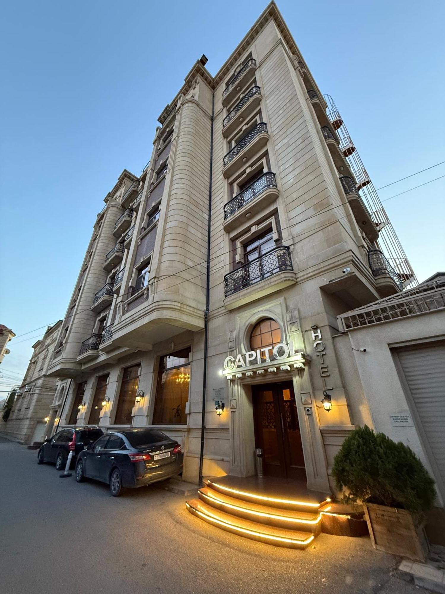 Capitol Hotel Baky Esterno foto